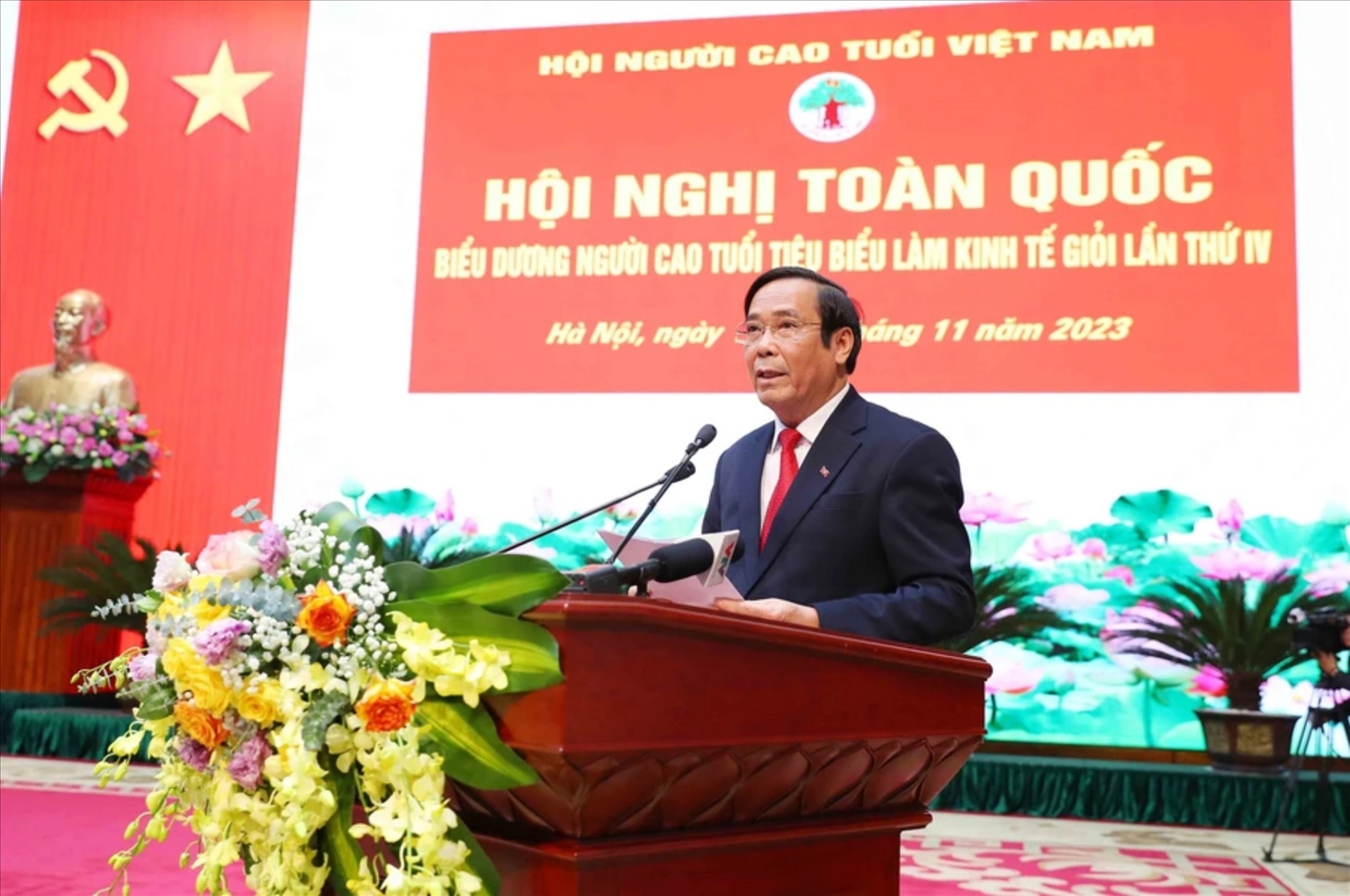 Chủ tịch Hội Người Cao tuổi Việt Nam Nguyễn Thanh Bình phát biểu tại Hội nghị