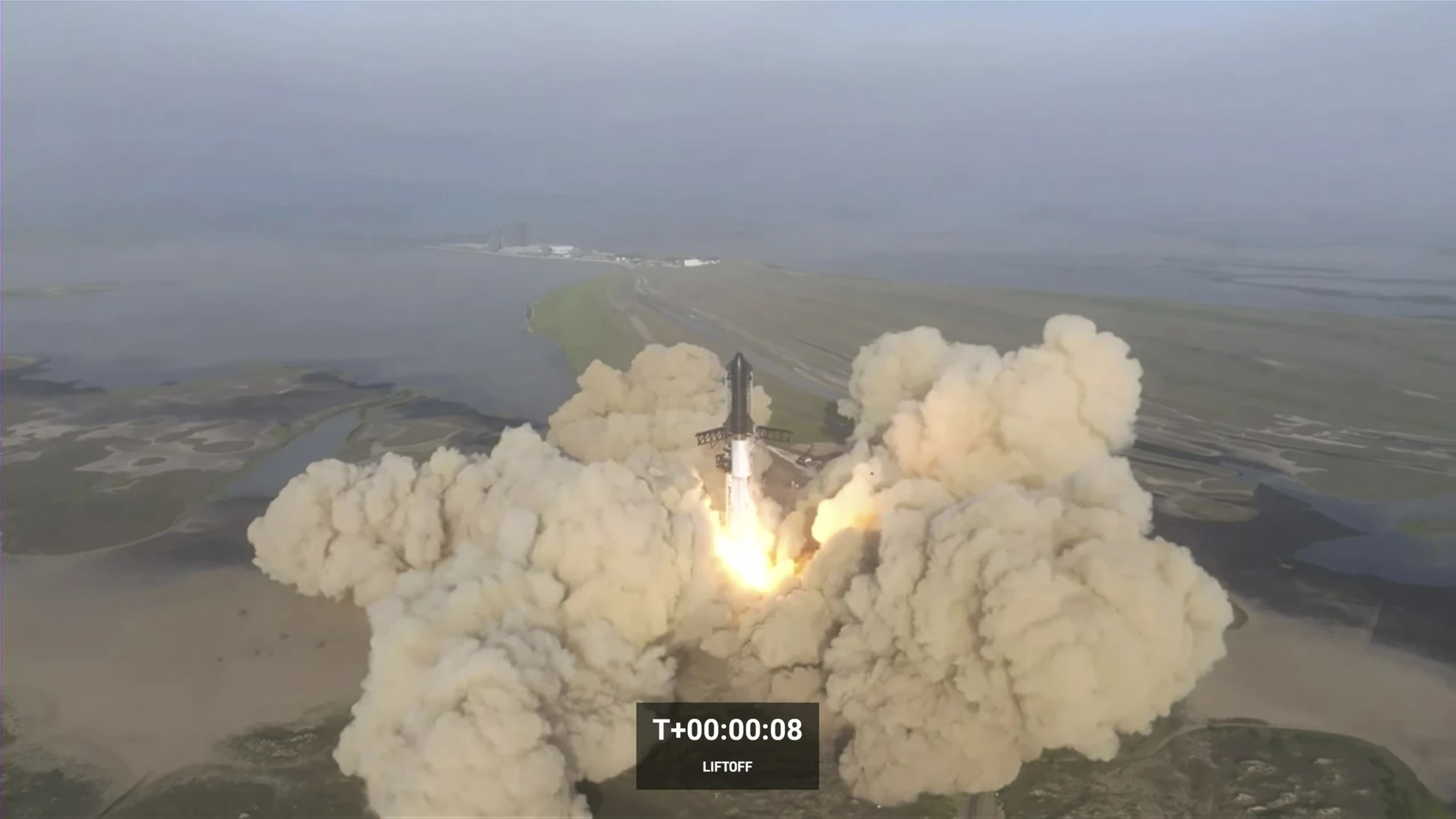 Mỹ cấp phép cho SpaceX phóng siêu tên lửa cùng phi thuyền tương lai Starship - Ảnh 1.