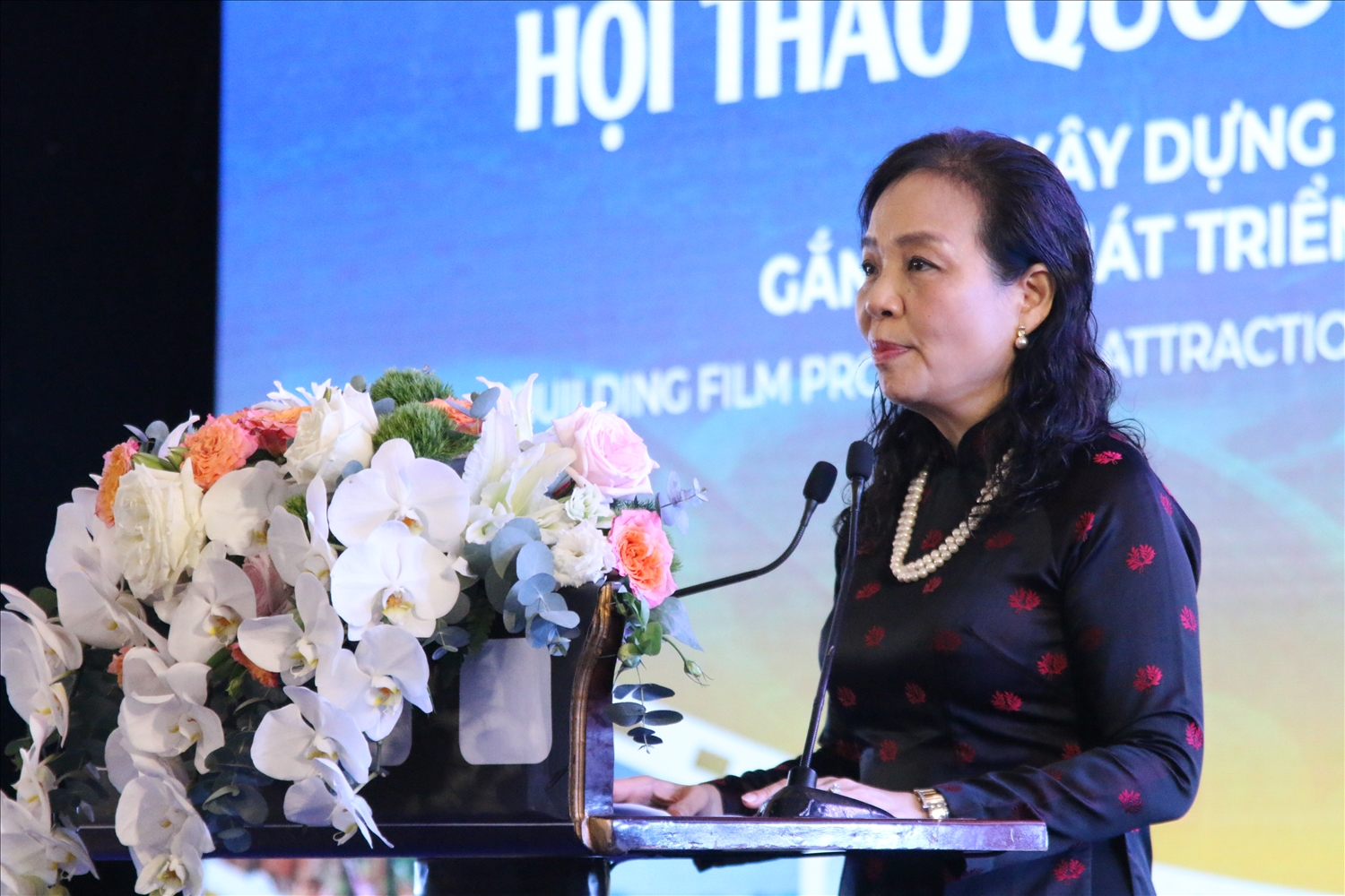 Tiến sĩ Ngô Phương Lan, Chủ tịch Hiệp hội và xúc tiến phát triển Điện ảnh Việt Nam phát biểu tại Hội thảo