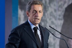 Cựu Tổng thống Pháp Sarkozy: Ukraine cần duy trì vị thế trung lập