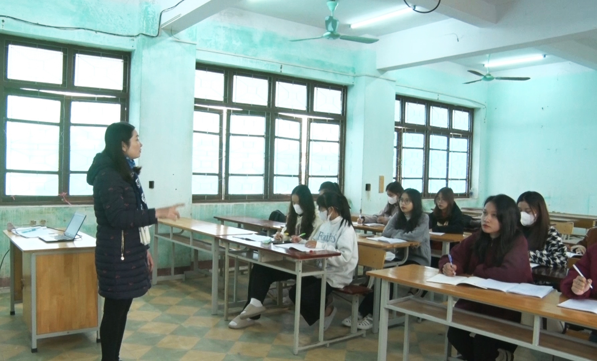 Việc tuyển sinh tại Trường ĐH Quảng Bình hiện nay rất khó khăn, dẫn đến không có nguồn thu để trả lương cho giảng viên, nhân viênẢNH: THANH LỘC